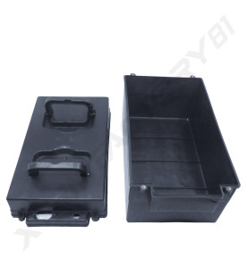 05// COQUE NOIRE NU BATTERIE KART ELEC