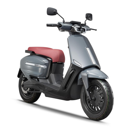 Scooter 125cc Velocifero Tennis – Style rétro Italien & High Tech